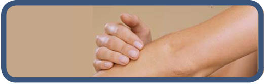 A pikkelysömör tüneteit jelentősen enyhítheti a bőrgyógyászati kezelés.